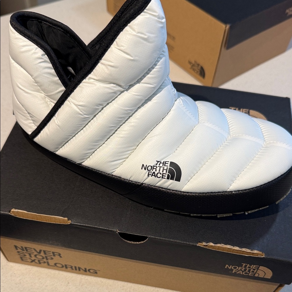 The North Face White Quilted Slip-On Puffer Mule